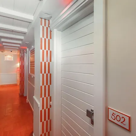 Prestige Bed & Breakfast 4*