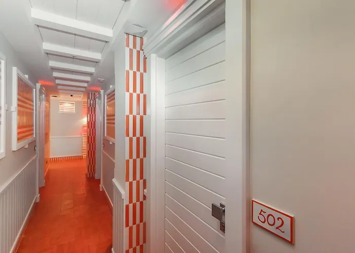 Prestige Nocleg ze śniadaniem 4*